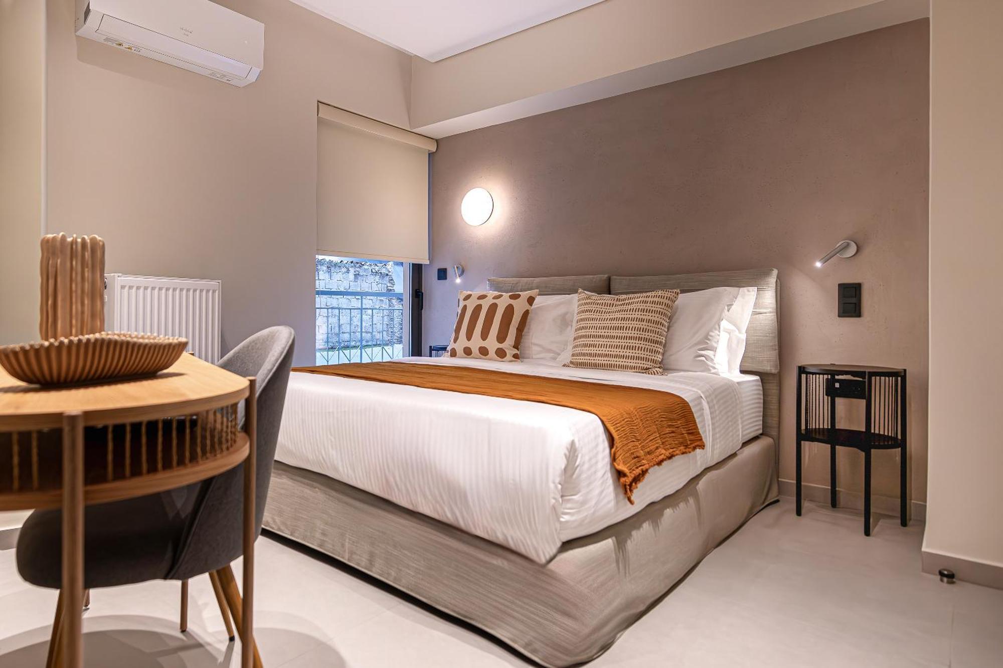 Phaedrus Living: Luxury Modern Flat Koukaki Apartment