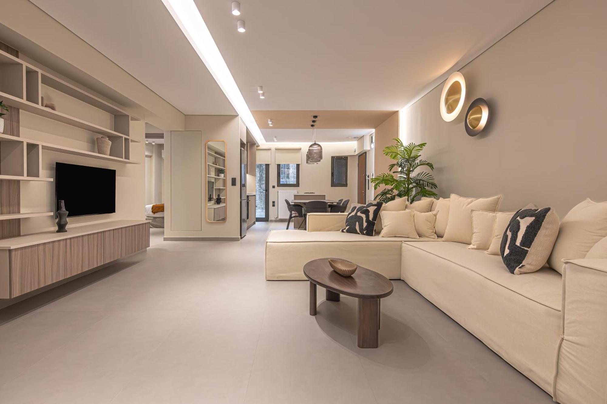 Phaedrus Living: Luxury Modern Flat Koukaki *